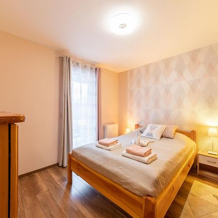 Center Budget Apartment Inside Free Parking Self Check-In Free Streaming Ac Balcony Budapesta Exterior foto