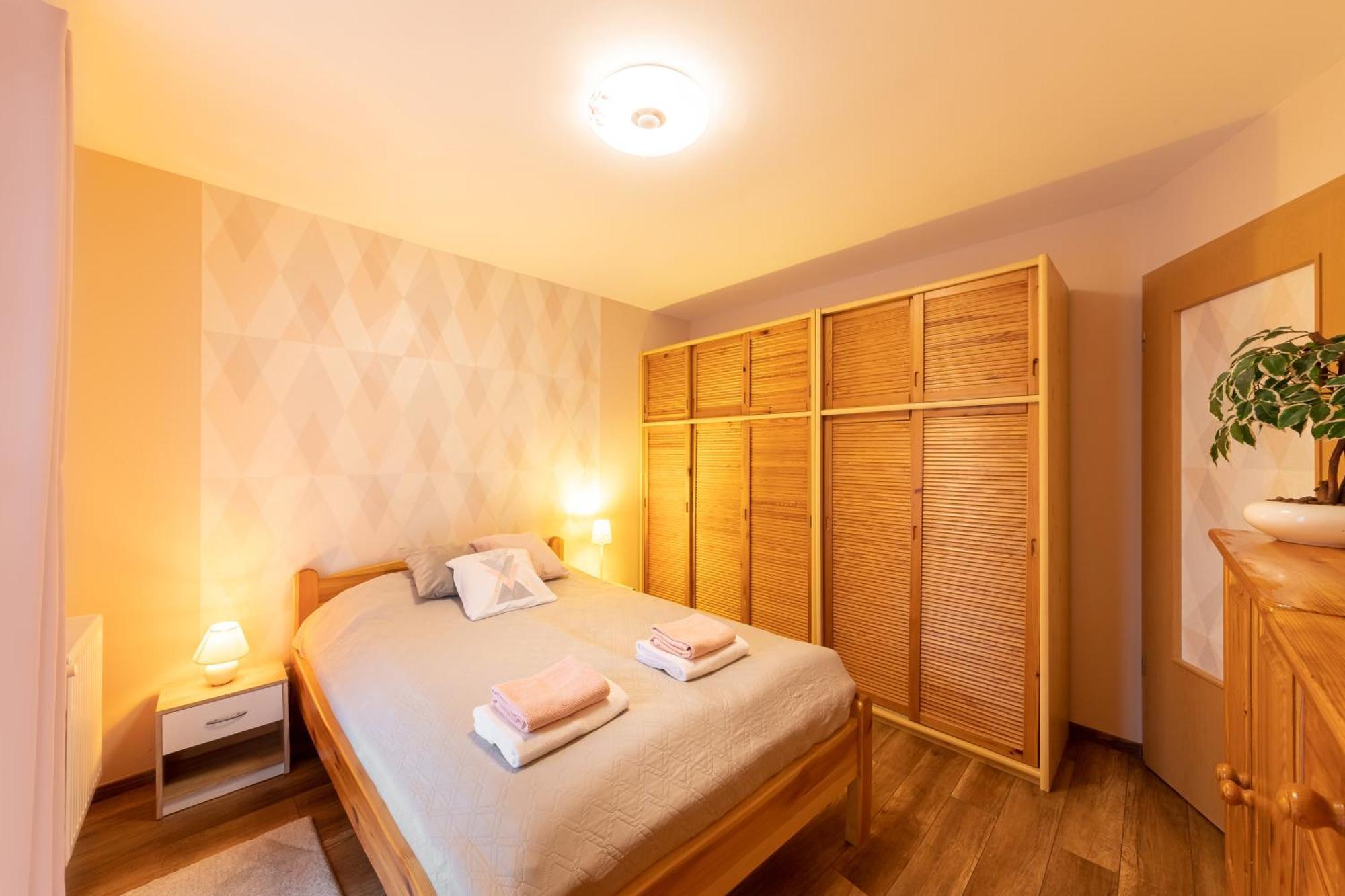 Center Budget Apartment Inside Free Parking Self Check-In Free Streaming Ac Balcony Budapesta Exterior foto